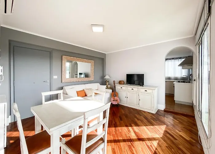 Al 13 - La Terrazza Appartement *